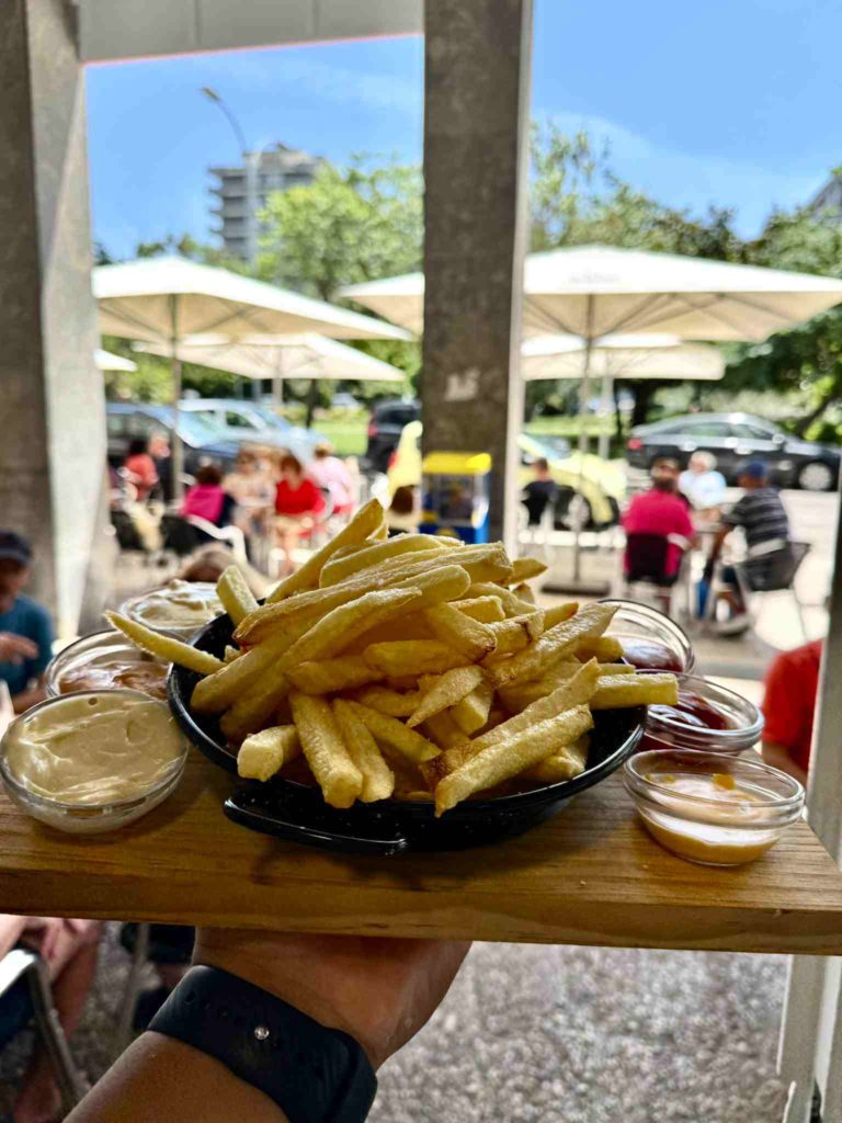 cafeteria lido