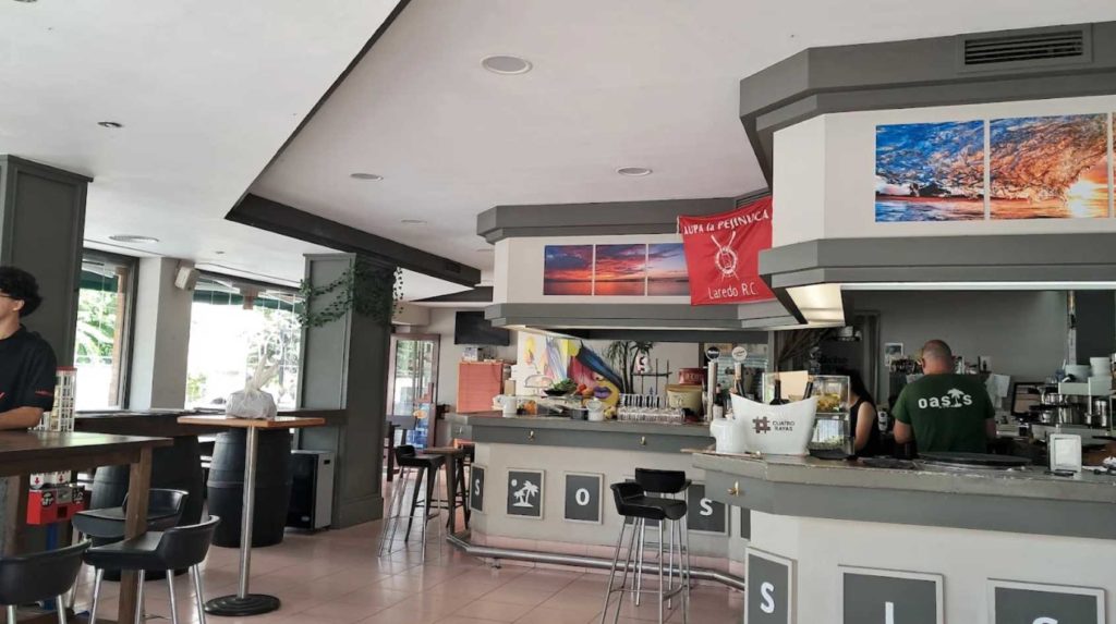 cafeteria oasis