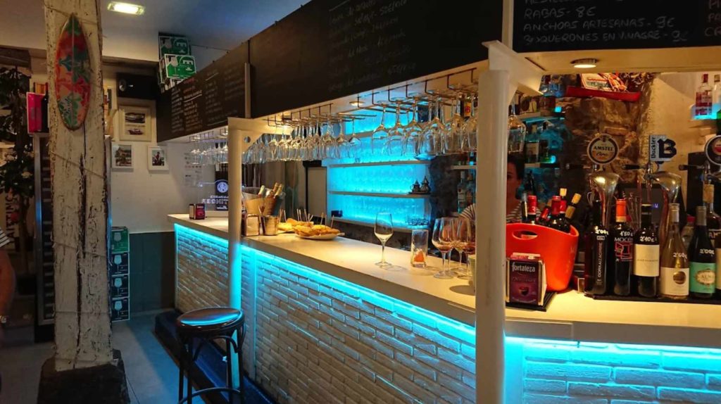 bar tunel