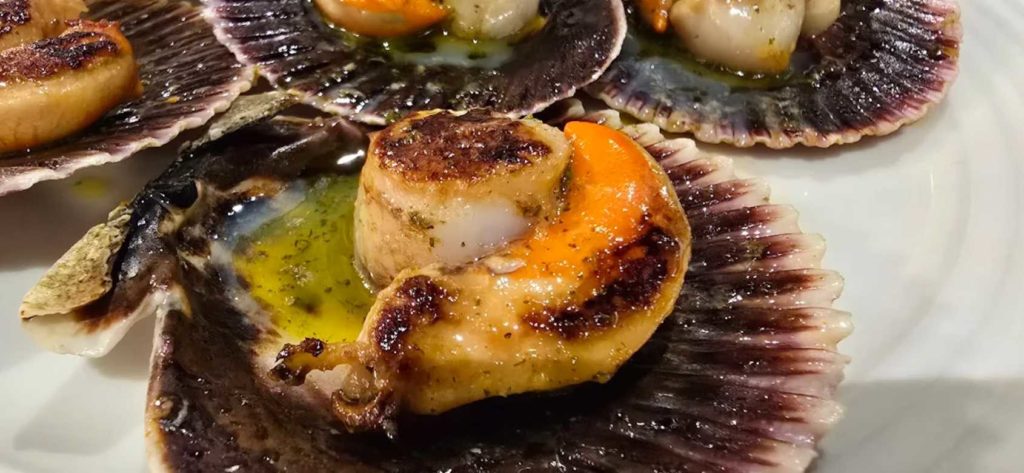 chispa y leña